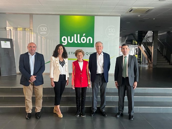 Visita institucional de Arasti a la fábrica de galletas Gullón de Aguilar de Campoo