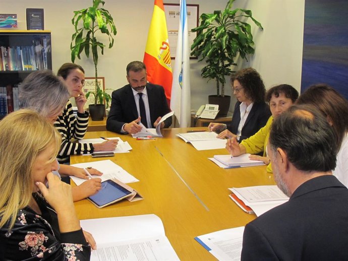 Reunión para a implantación do Programa YAM.