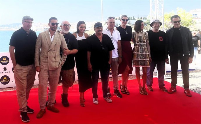 Photocall de la serie '30 monedas', con el director Álex de la Iglesia y los actores Miguel Ángel Silvestre, Megan Montaner, Eduard Fernández, Macarena Gómez y Cosimo Fusco, en el Festival de Cine de Sitges (Barcelona, Catalunya, España) el 7 de octubre