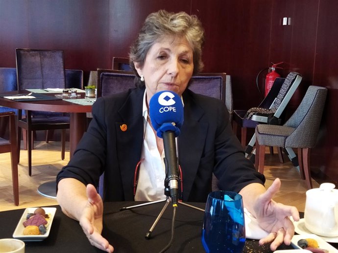 La presidenta de Societat Civil Catalana (SCC), Elda Mata, en una entrevista a la Cope