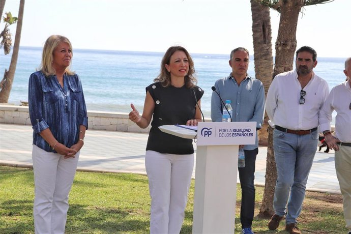 Patricia Navarro, presidenta del PP de Málaga, en rueda de prensa