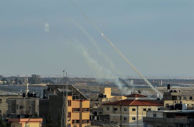 Lanzamiento de cohetes desde la Franja de Gaza