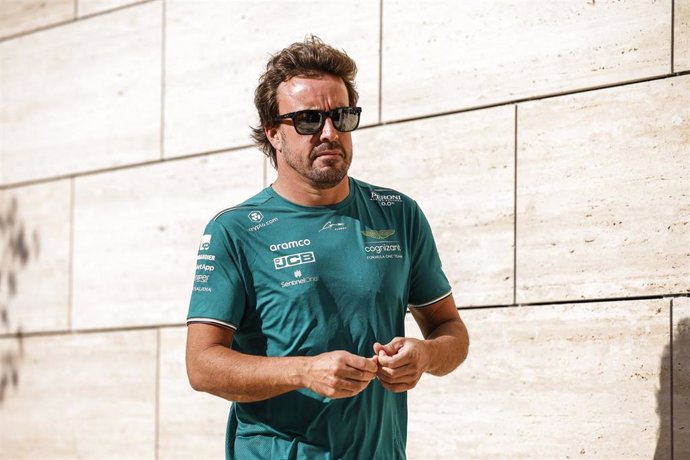 ALONSO Fernando (spa), Aston Martin F1 Team AMR23, portrait during the 2023 Formula 1 Qatar Grand Prix, 17th round of the 2023 Formula One World Championship from October 6 to 8, 2023 on the Lusail International Circuit, in Doha.