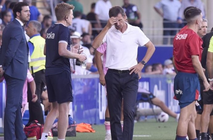 Cuco Ziganda deja de ser entrenador de la SD Huesca