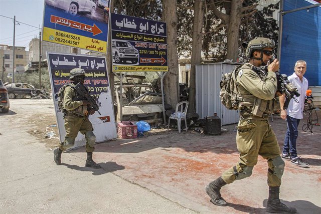 Archivo - Militares israelíes en Nablús, Cisjordania