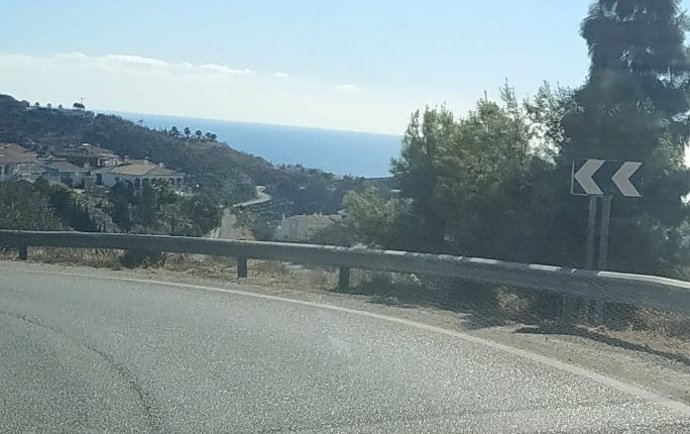 Archivo - Carretera de la provincia de Málaga