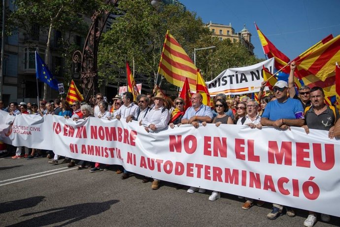 Capalera de la manifestació