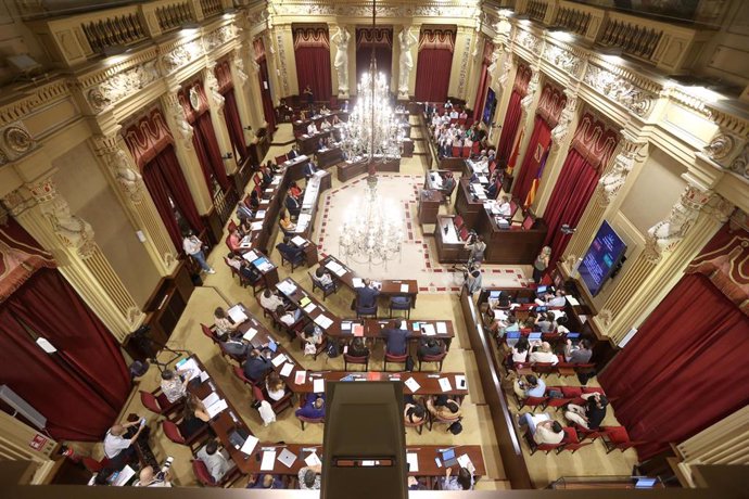 Parlament de les Illes Balears durante una sesión de control.