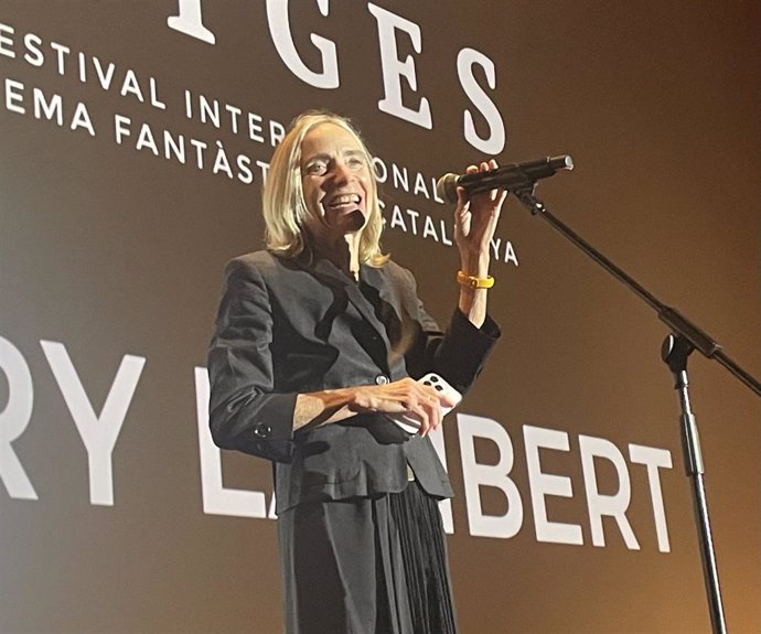 La directora de cine Mary Lambert recibe el Premio Máquina del Tiempo del Festival de Sitges 2023