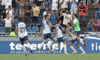 El Tenerife se pone en cabeza y el Zaragoza vuelve a fallar