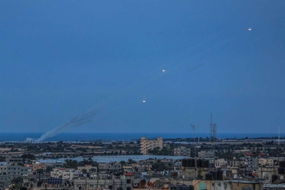 Hamás dispara cohetes hacia Israel desde el sur de la Franja de Gaza
