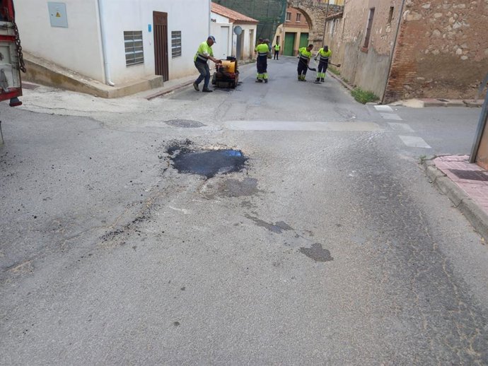 Archivo - El Ayuntamiento de Teruel aprueba una partida de 217.000 euros para pequeñas reparaciones en la ciudad