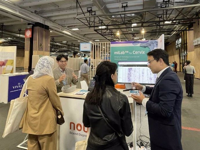 Noul launched miLab Cartridge CER, a cervical cell analysis product at the International Federation of Gynecology and Obstetrics 2023. (PRNewsfoto/Noul)