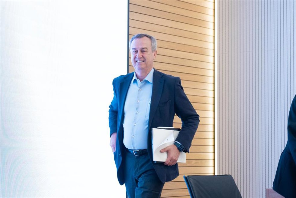Archivo - El consejero delegado de Banco Sabadell, César González-Bueno, en la sede del Banco Sabadell, a 27 de julio de 2023, en Sant Cugat, Barcelona, Catalunya (España).