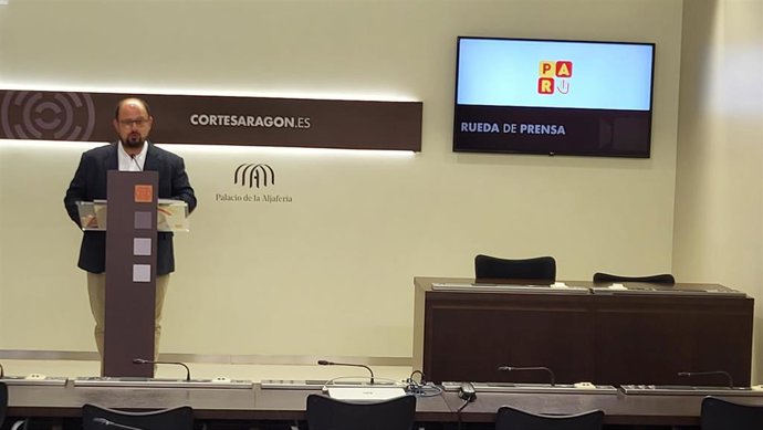 El diputado del PAR en las Cortes de Aragón, Alberto Izquierdo.