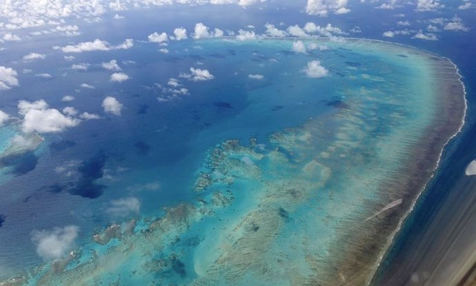 Vista aérea de un segmento de la Gran Barrera de Coral