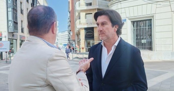 El parlamentario andaluz por el PSOE de Huelva y vocal de Salud en la Cámara autonómica, Enrique Gaviño.