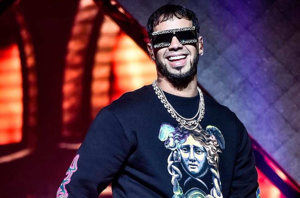Archivo - Anuel AA en un concierto en Almería.