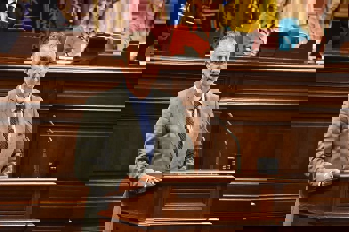 Archivo - Candidato del PSOE a la Presidencia de Canarias, Ángel Víctor Torres, durante su discurso de investidura