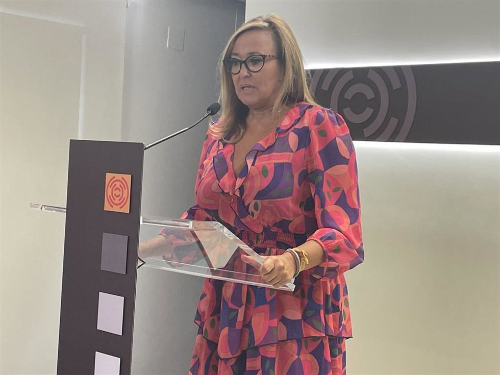 Archivo - La portavoz parlamentaria del PSOE Aragón, Mayte Pérez.