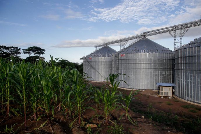 Archivo - Colombia.- Sistema Nacional De Reforma Agraria: Avanzando Hacia La Justicia Rural