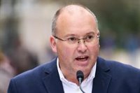 Tellado (PP) aboga por no prejuzgar al psicólogo que increpó a Óscar Puente en el AVE e insiste en que no fue agredido