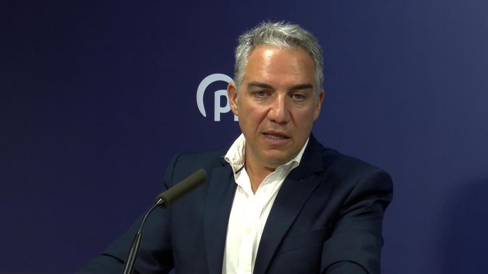 El coordinador del PP, Elías Bendodo, en la Junta Directiva del PP de Castilla y León