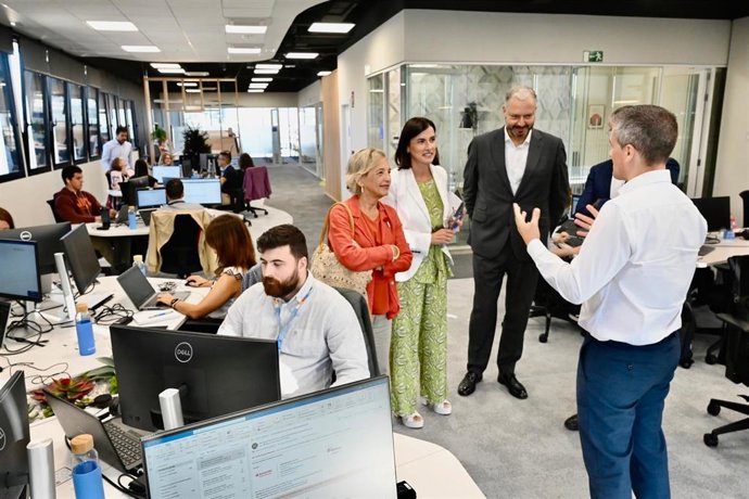 Inauguración de la nueva oficina de NTT Data en Santander.