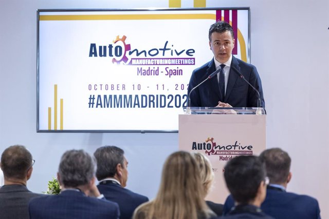 El Ministro de Industria, Comercio y Turismo en funciones, Héctor Gómez, en su intervención durante la inauguración del Automotive