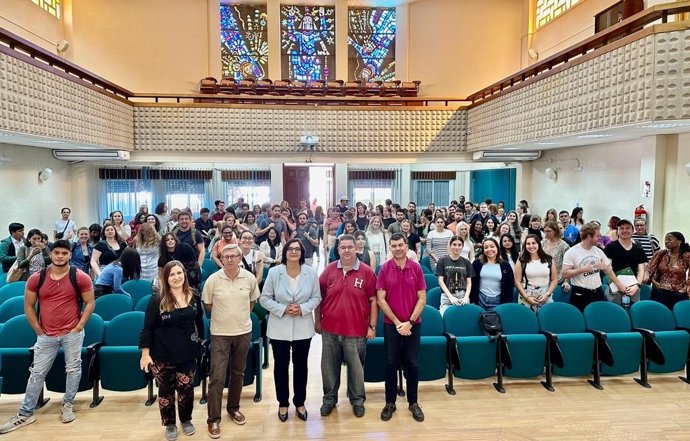 Acto celebrado en el Centro del Profesorado de Granada.