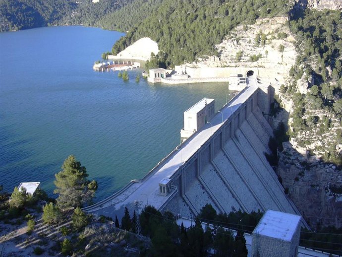 Archivo - Embalse de Benagéber 