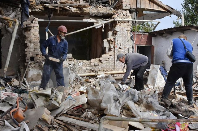 October 7, 2023, Bilenke, Zaporizhzhia, Ukraine: Local residents clear the rubble of a private house that was heavily damaged by Russian shelling in the village of Bilenke in the Zaporizhzhia region. Around 8:00 AM on Saturday, October 7, 2023, Russian fo