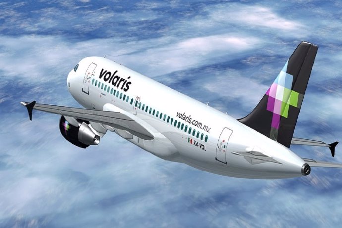 Archivo - Avión de Volaris.