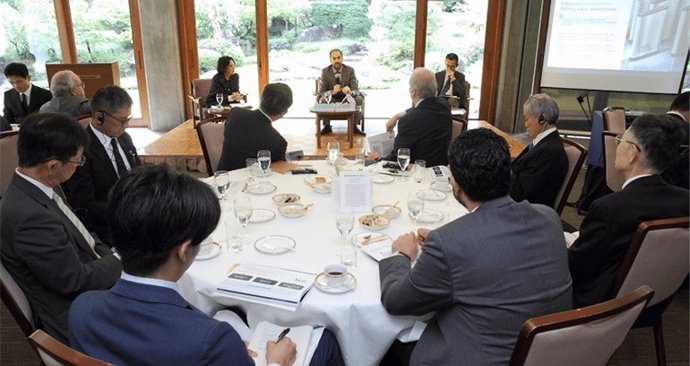 El ministro de Economía de Chile, Nicolás Grau, se reúne con empresarios de Japón