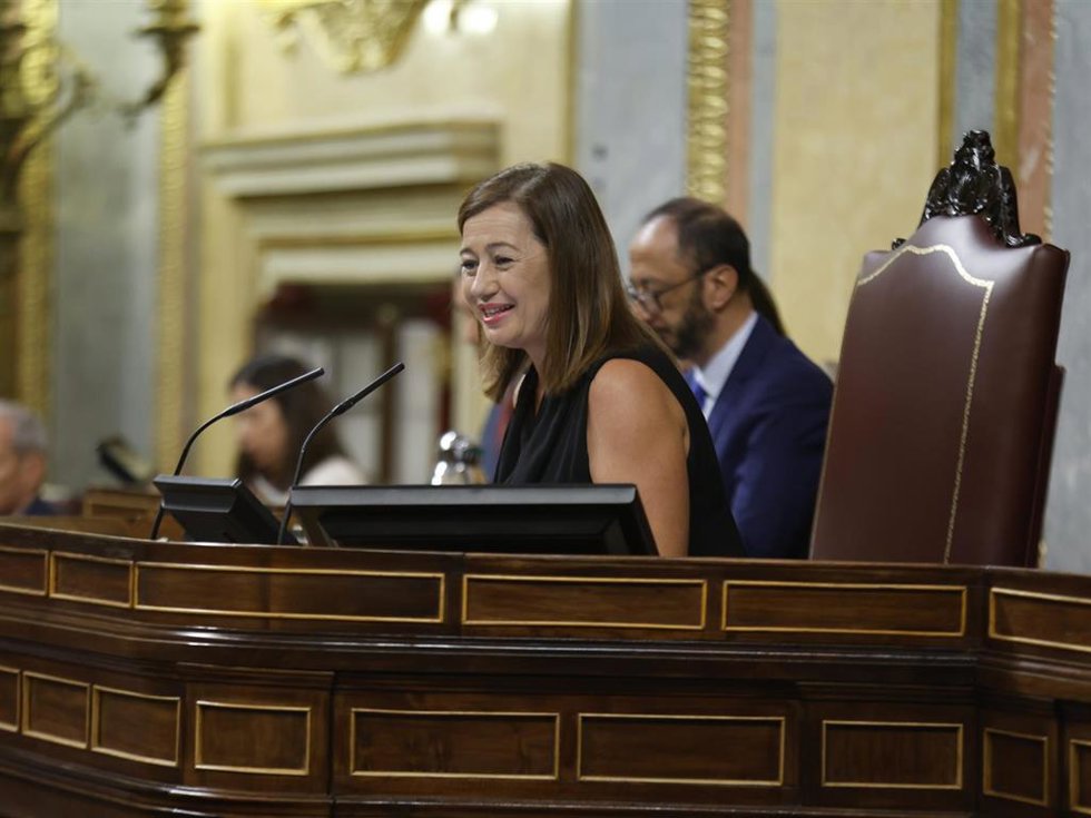 La socialista Francina Armengol, presidenta del Congreso