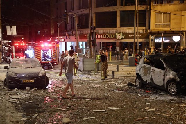 Destrucción causada por ataques de Hamás en Tel Aviv (Israel)