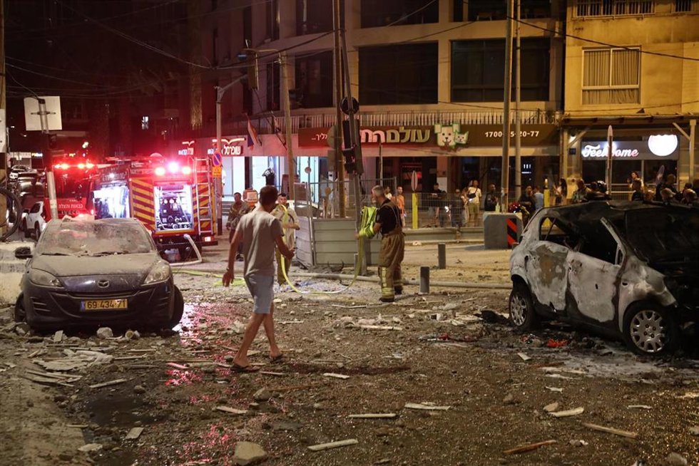 Destrucción causada por ataques de Hamás en Tel Aviv (Israel)