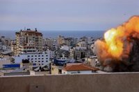 Israel executa centenars d'atacs nocturns contra diversos objectius a la Franja de Gaza