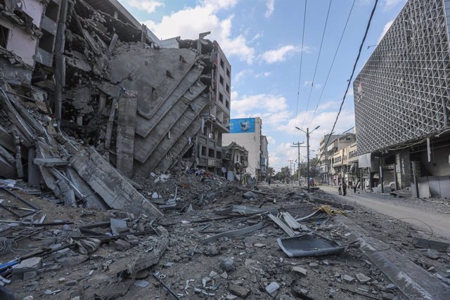 Daños materiales por los bombardeos de Israel contra la Franja de Gaza tras la ofensiva lanzada por el Movimiento de Resistencia Islámica (Hamás) desde el enclave palestino