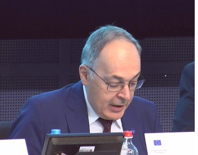 Pascual Navarro, en la Semana de las Regiones