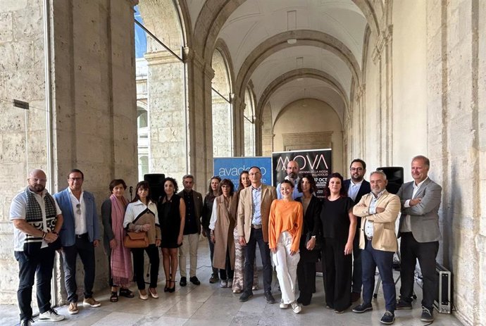Presentación de la Semana de la Moda de Valladolid, MOVA, en el claustro del Museo Patio Herreriano de Valladolid.