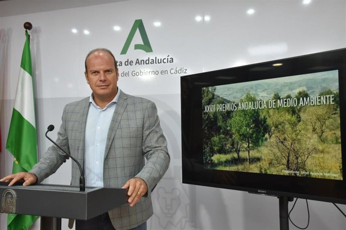 Np Y Foto (La Junta Anima A Presentar Candidaturas A Los Xxvii Premios Andalucía De Medio Ambiente)