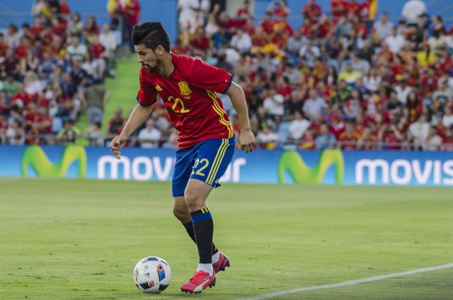 Archivo - Nolito en el partido de España - Georgia