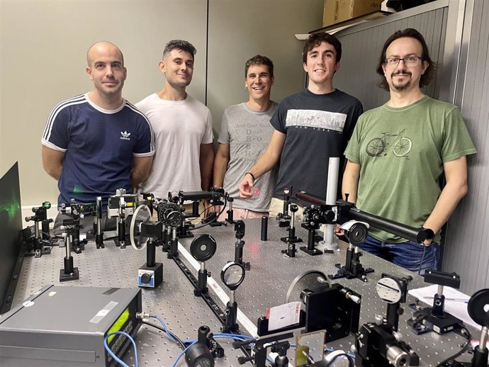 El Grupo de Holografía y Procesado Óptico (GHPO) de la Universidad de Alicante (UA).