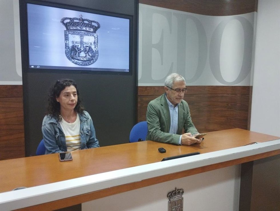 Cristina Pontón y Gaspar Llamazares.