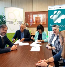 De izquierda a derecha, José Ignacio Díaz Lucas, Alfonso Arana, Natalia Fdez. Laviada, Pepa Palacios y Socorro García.