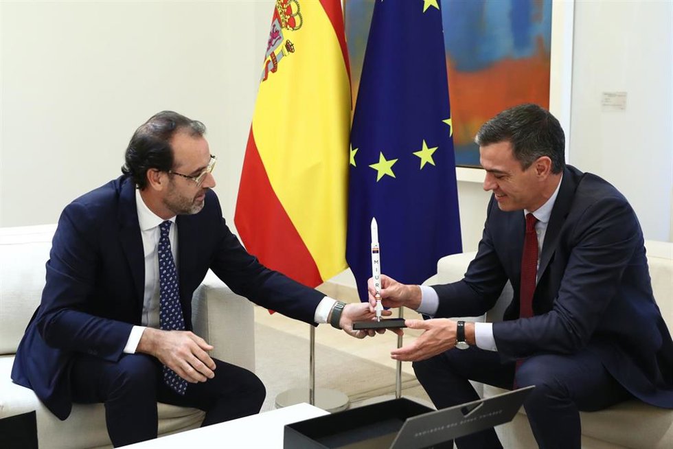 Sánchez recibe a PLD Space y les traslada su compromiso para "seguir trabajando juntos" en el desarrollo del Miura 5