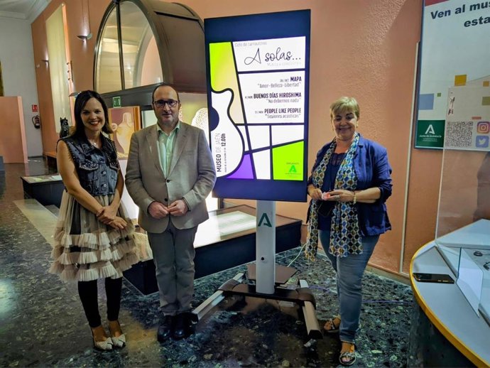 Presentación del IV Ciclo de Música de Autor en Jaén.