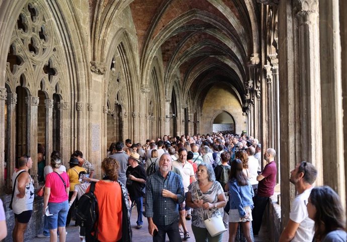 Más de 10.000 personas visitan el Convento de Santo Domingo, en Valncia, en la jornada de puertas abiertas por el Día de la Fiesta Nacional