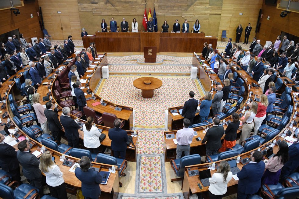 Minuto de silencio  en la Asamblea de Madrid